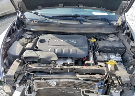 2018 Jeep Cherokee Latitude z USA, uszkodzony, nr VIN 1C4PJLCB8JD542919